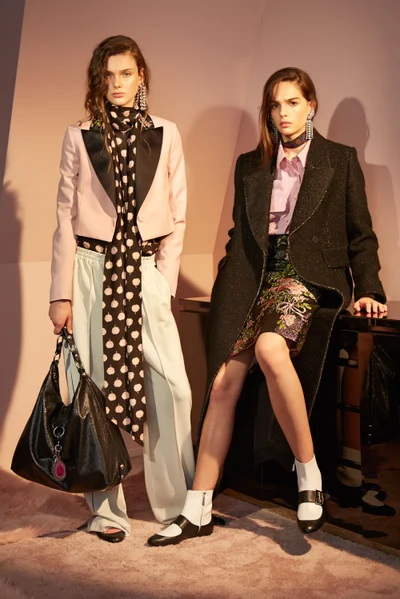Look 11